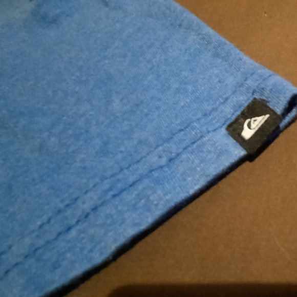 Quicksilver women's large tshirt - Picture 3 of 5